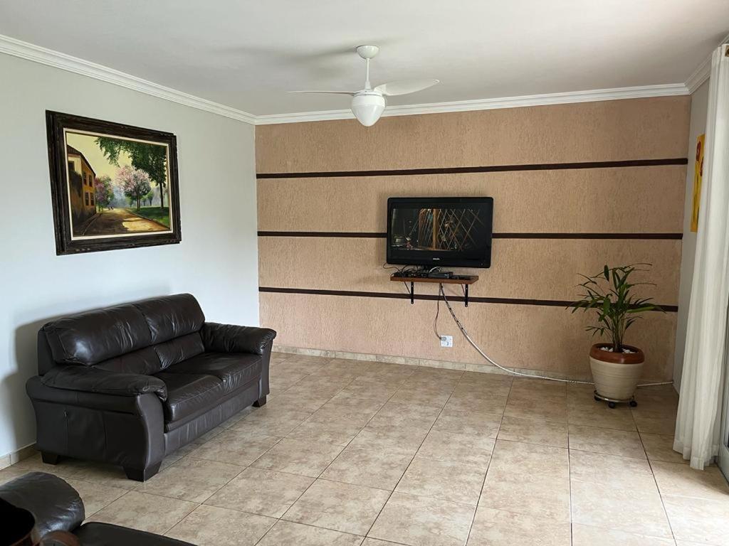 Chacara Em Alpes De Mairipora Villa Buitenkant foto